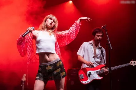 Suki Waterhouse / sukiwaterhouse фото голая #0503