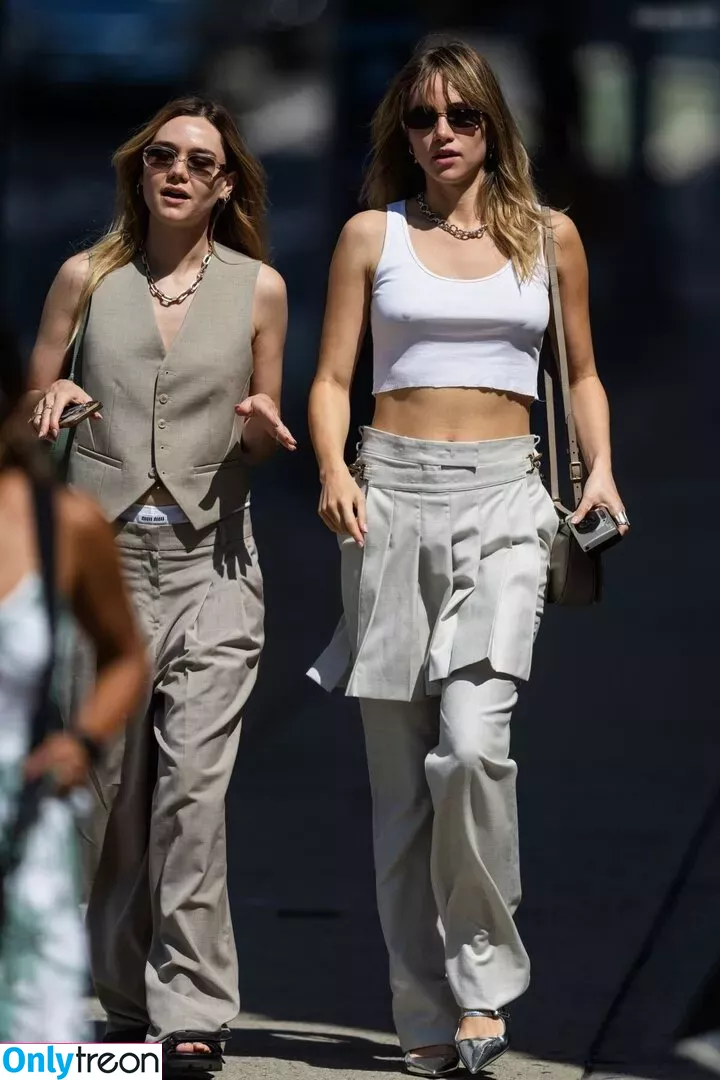 Suki Waterhouse голая photo #0351 (sukiwaterhouse)