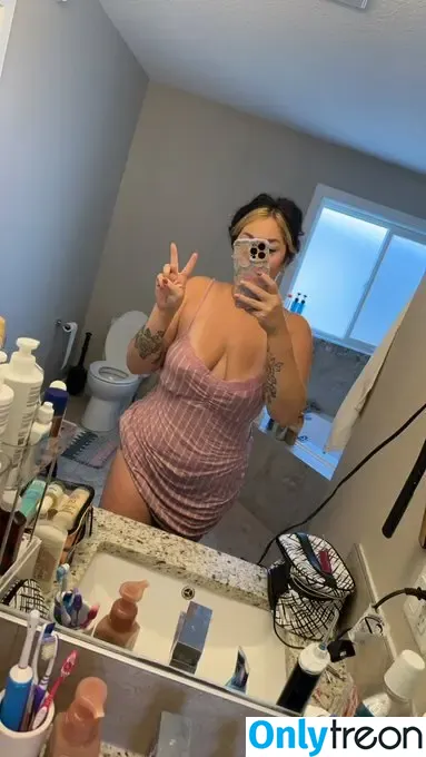 Sumhotdumbitch nude photo #0009 (freakbitchany / somedumbitch)