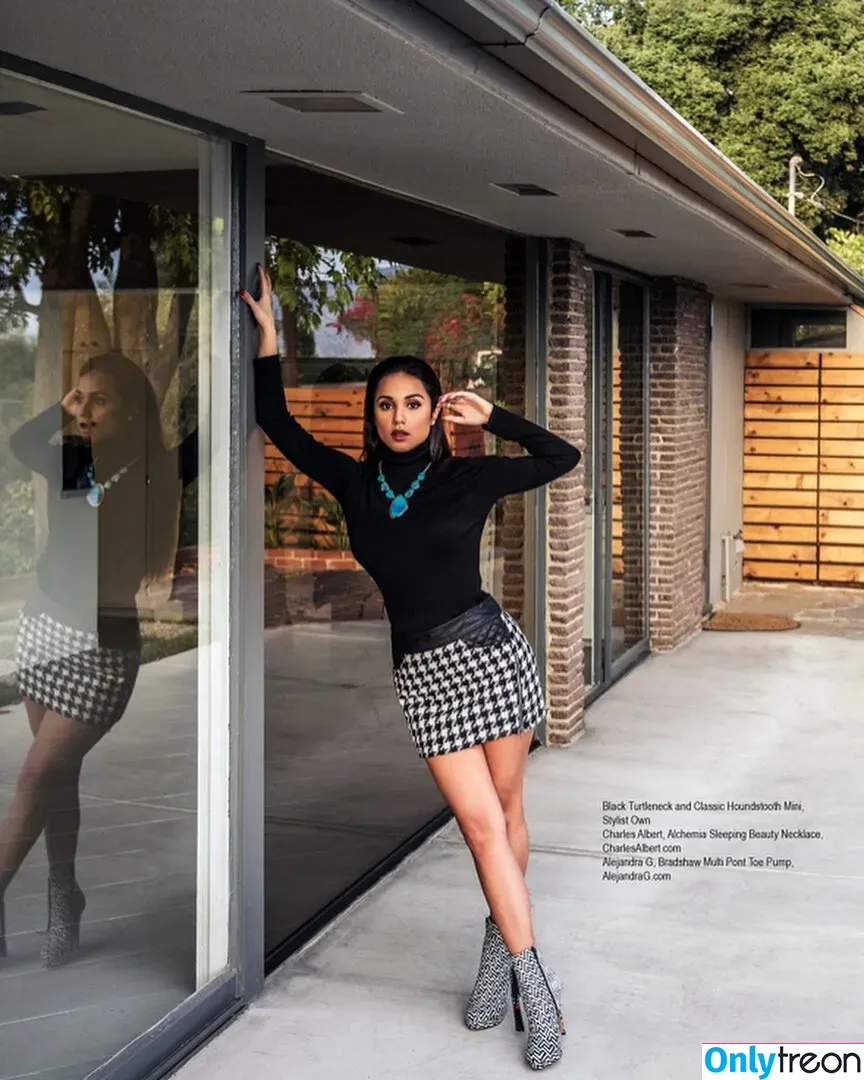 Summer Bishil голая photo #0122 (SummerBishil1 / summerybishil)