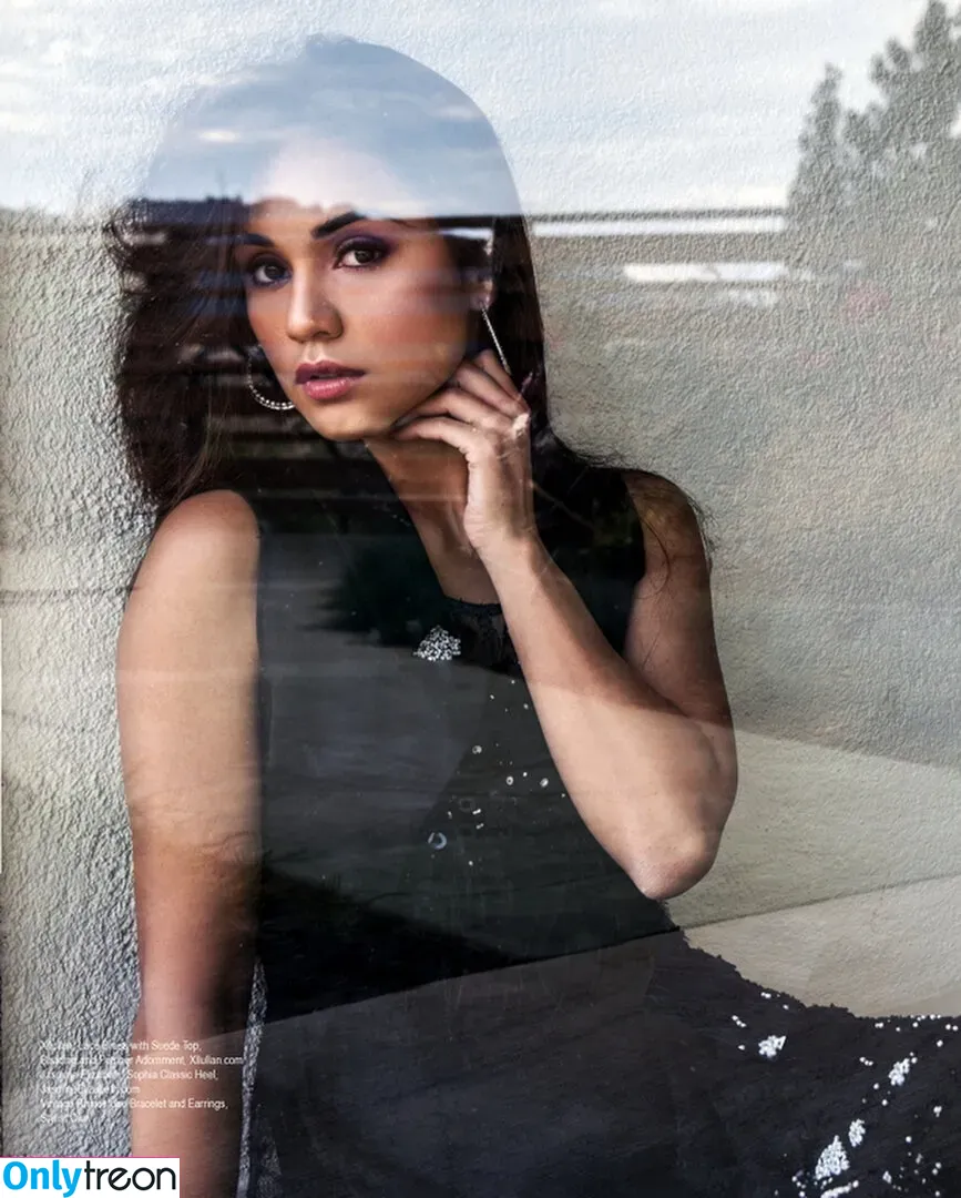 Summer Bishil голая photo #0130 (SummerBishil1 / summerybishil)