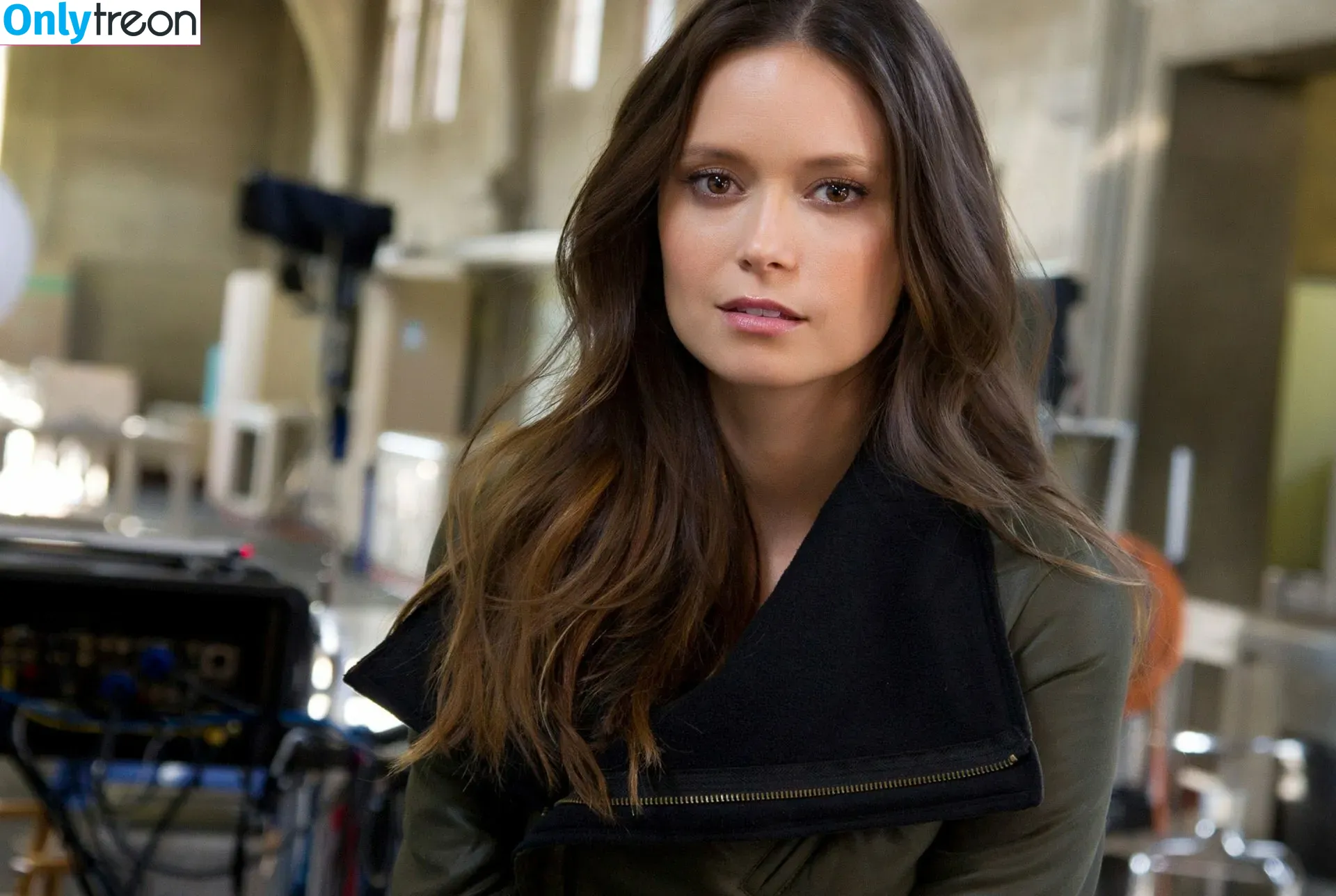 Summer Glau голая photo #0004 (glausummer)