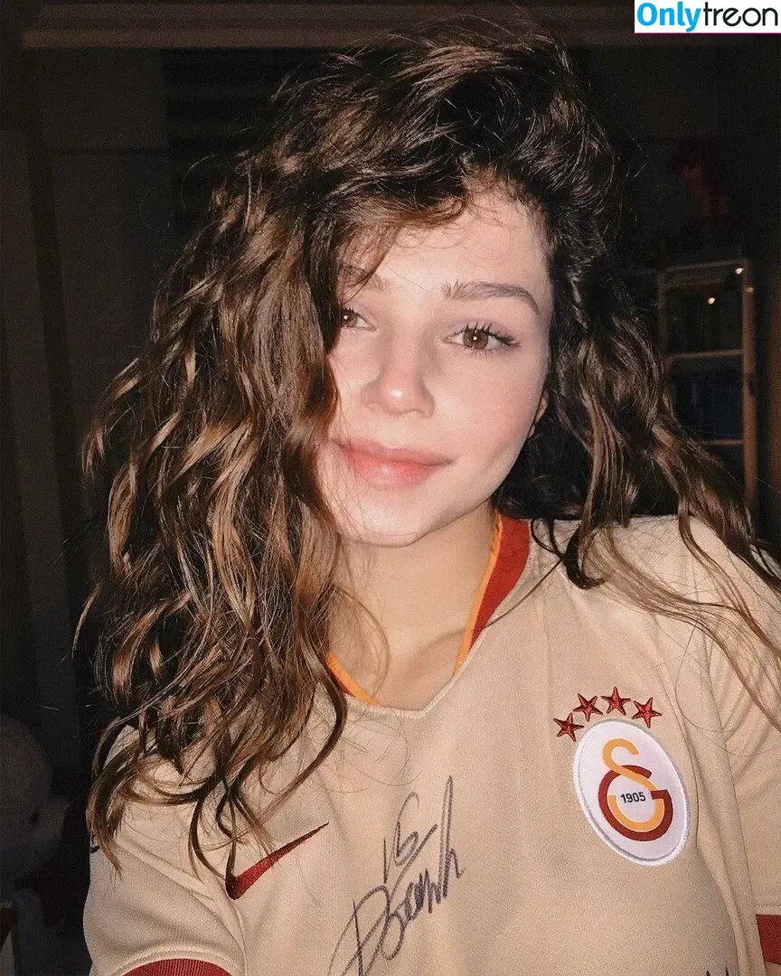 sumruozdenn nude photo #0037 (Sumru Özden)