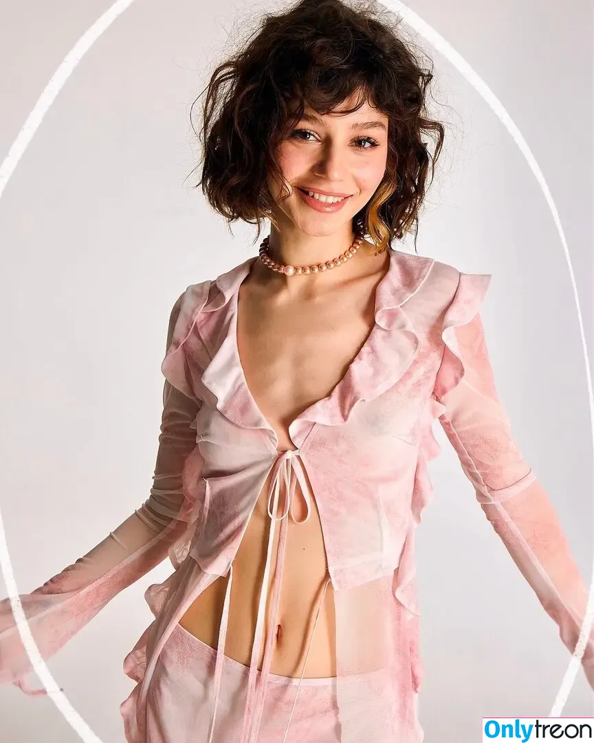 sumruozdenn nude photo #0048 (Sumru Özden)