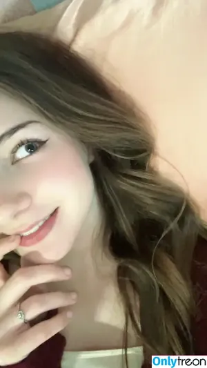 Sunflower ASMR / princessasmr / sunflowerVA / sunflowerrasmr nude photo #0049