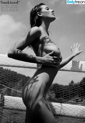 Sunkissedmag / Brasileiras / sunkissed фото голая #0161