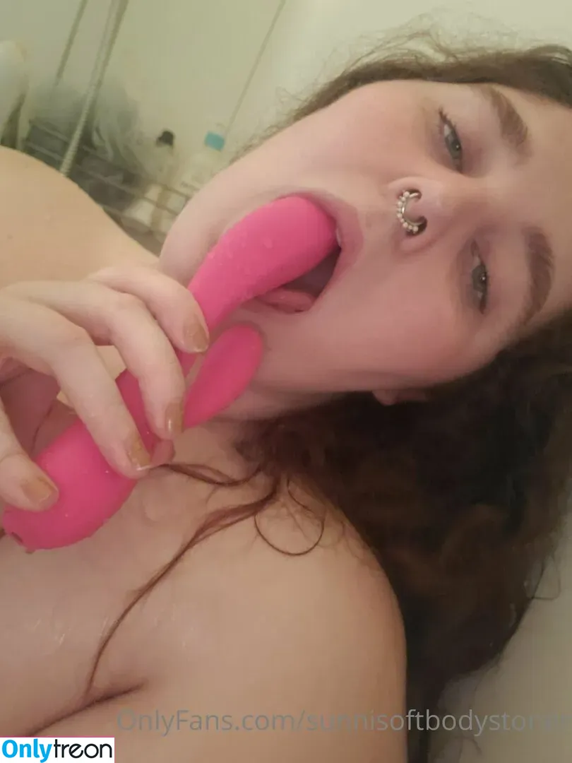sunnisoftbodystoner nude photo #0057 (_forevernis)