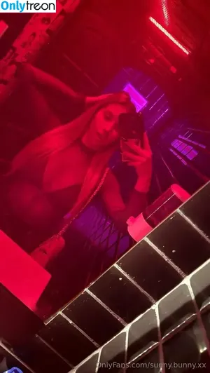  nude photo #0002
