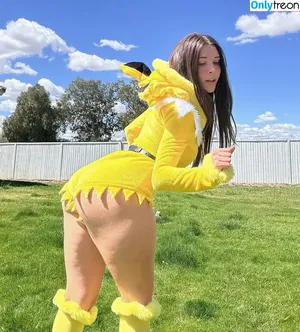 Sunnyrayyxo / Sunnyrayxo / Tigerlillie69 / cyberkittyxo nude photo #0124