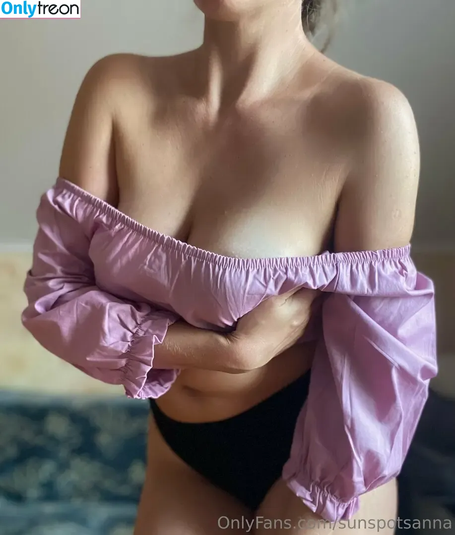 sunspotsanna nude photo #0011 (sunspotsanna)