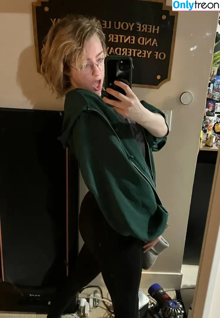 SuopOnTwitch nude photo #0053 (Madison / birborbart / suuuoppp)