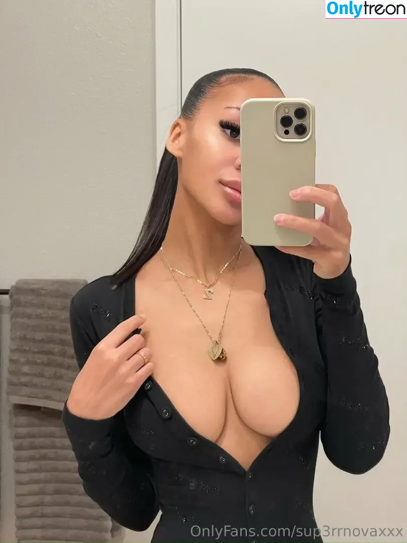 sup3rrnovaxxx nude photo #0015 (_sup3rrnova / mlkmaid)