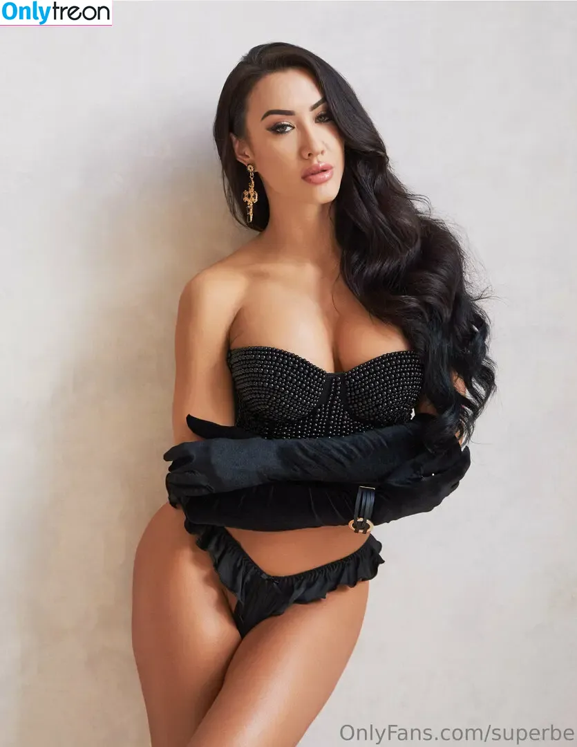 Superbe голая photo #1131 (Lilla Katten / superbeofficial)