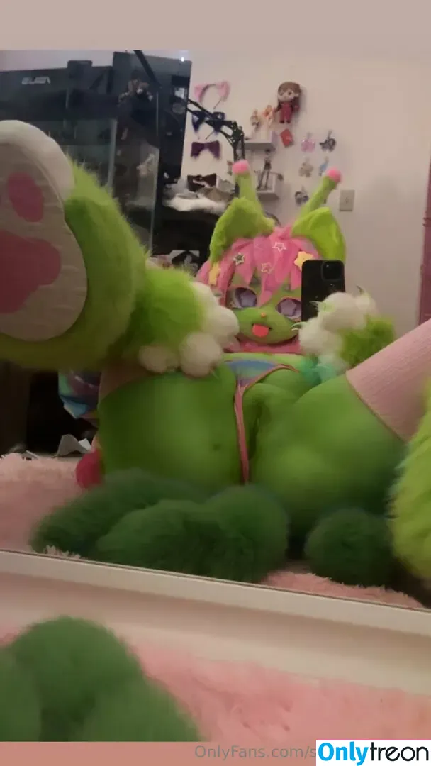 superstarbinky nude photo #0002 (superstarbinky)