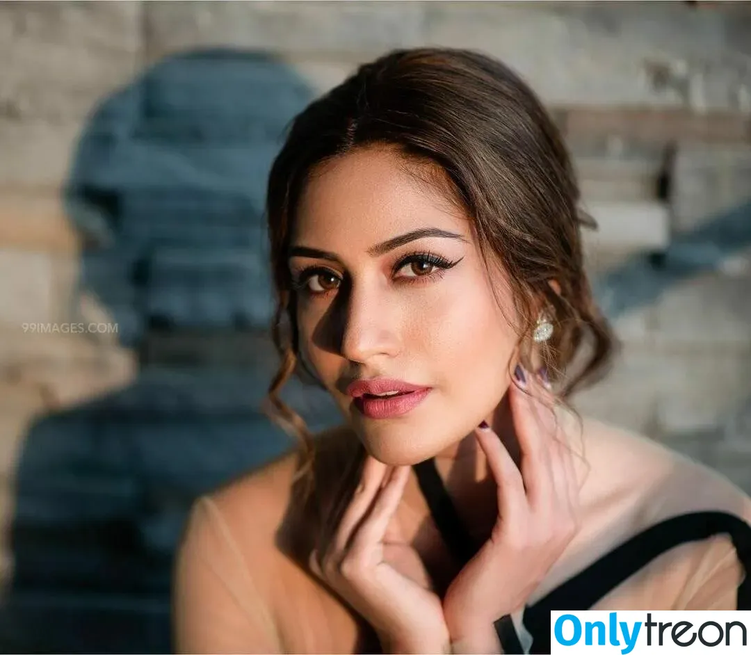 Surbhi Chandna nude photo #0173 (officialsurbhic)