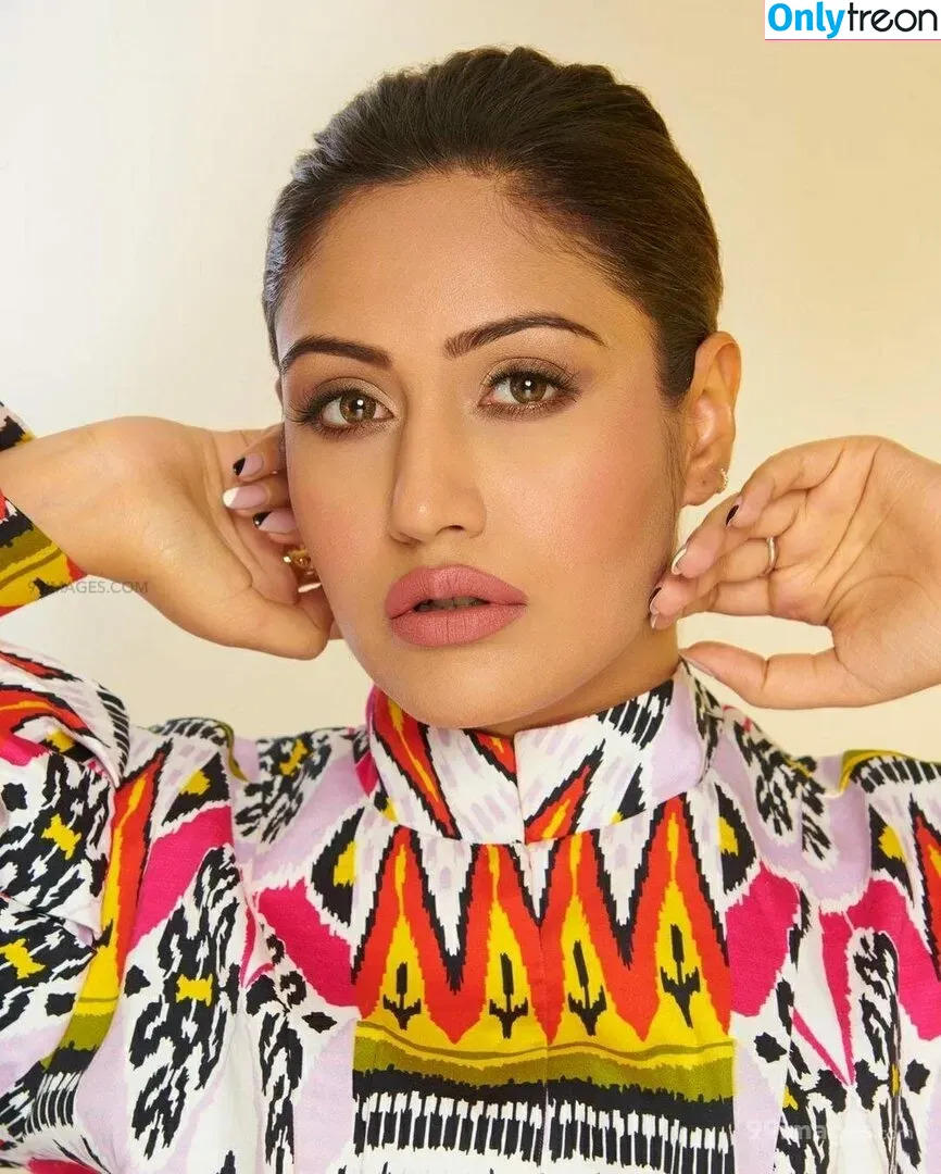 Surbhi Chandna голая photo #0182 (officialsurbhic)