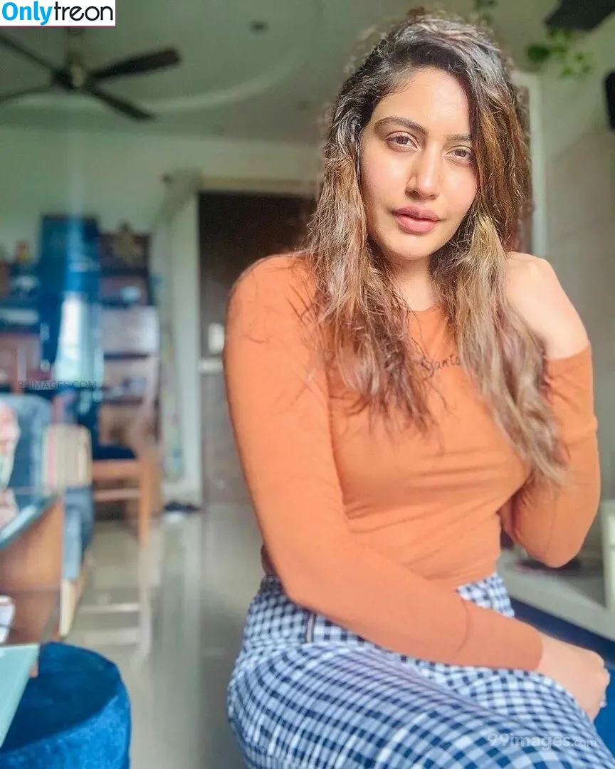 Surbhi Chandna голая photo #0262 (officialsurbhic)