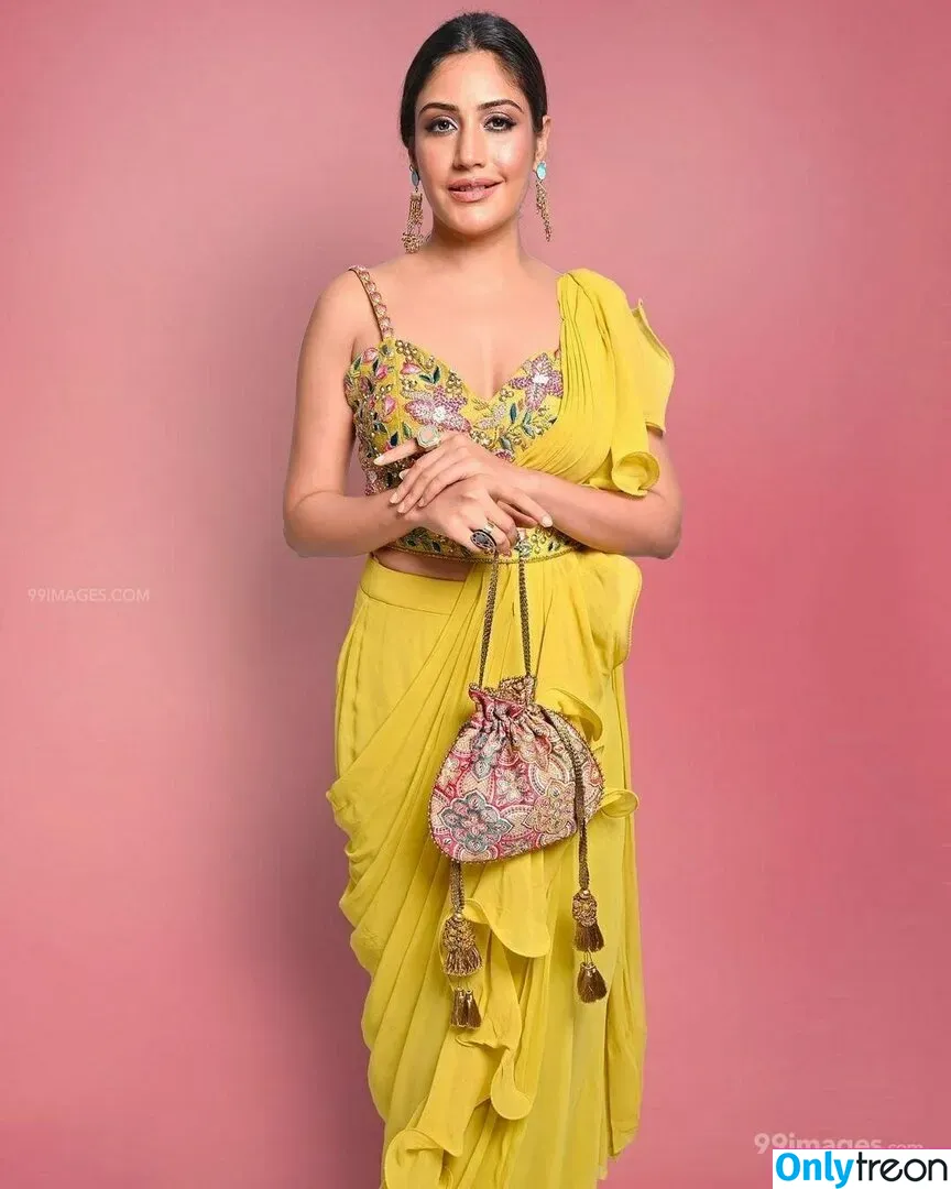 Surbhi Chandna голая photo #0272 (officialsurbhic)