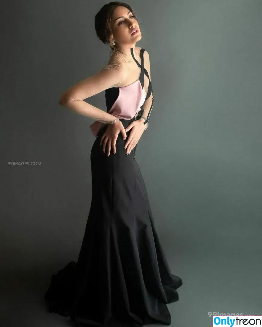 Surbhi Chandna голая photo #0330 (officialsurbhic)