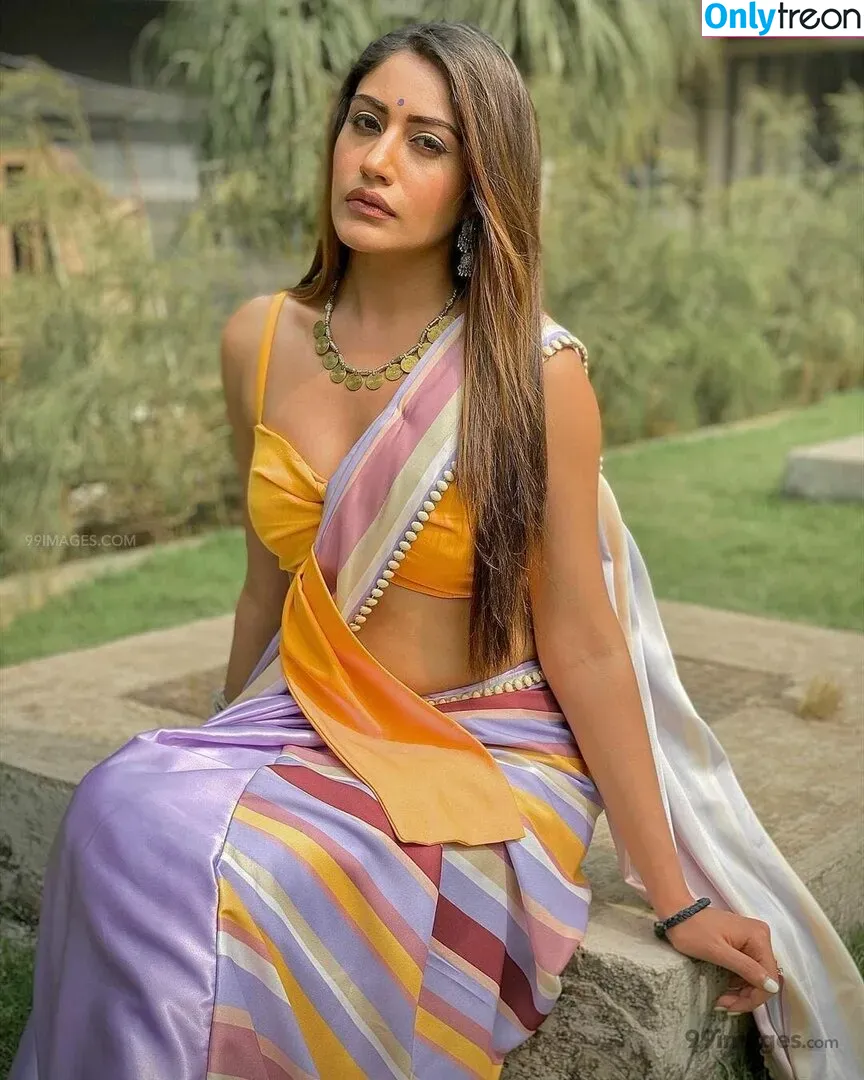 Surbhi Chandna голая photo #0373 (officialsurbhic)