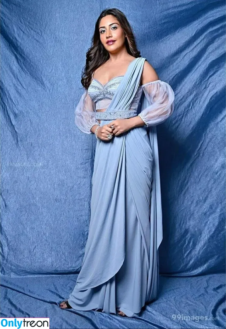 Surbhi Chandna голая photo #0395 (officialsurbhic)