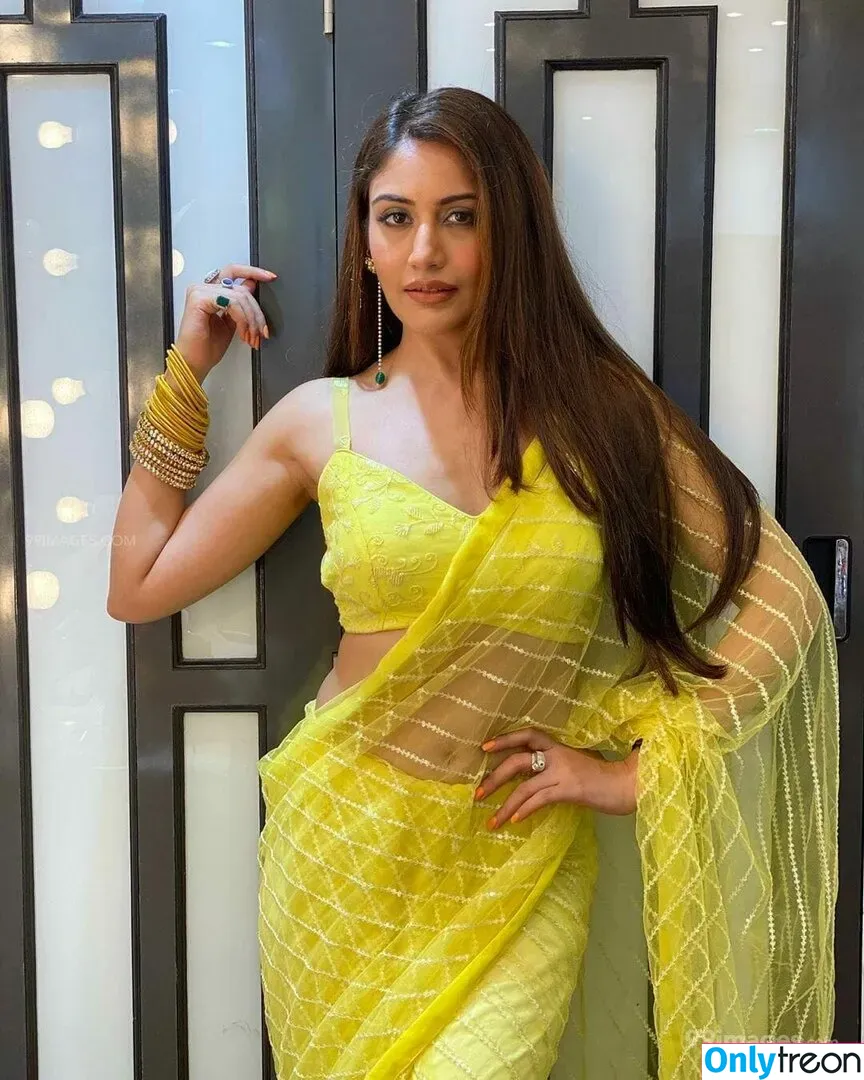 Surbhi Chandna голая photo #0426 (officialsurbhic)