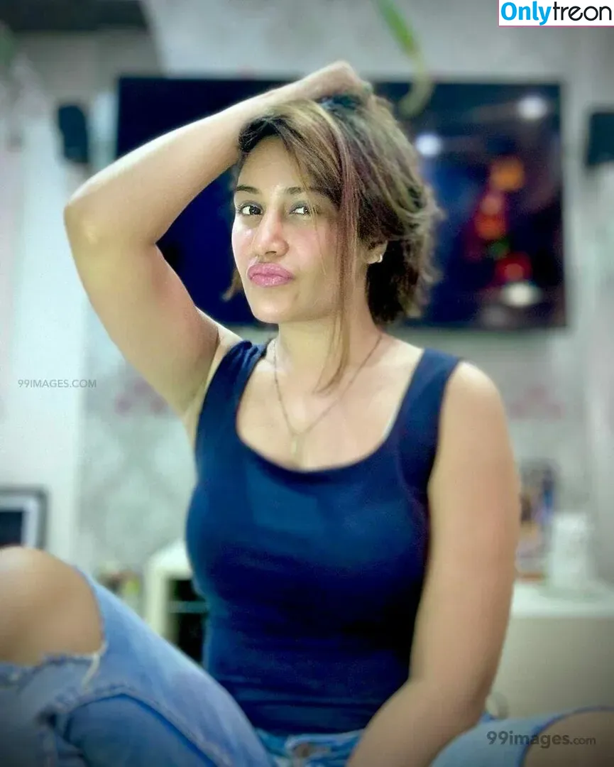 Surbhi Chandna nude photo #0433 (officialsurbhic)