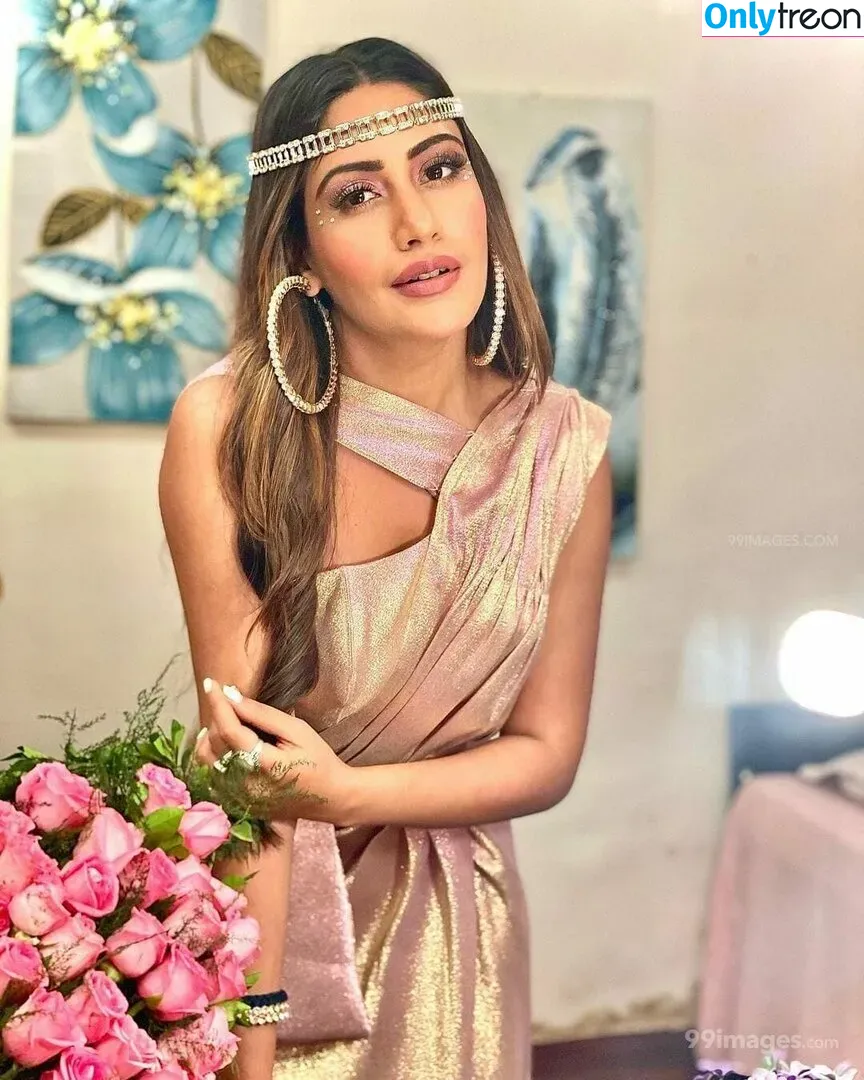 Surbhi Chandna голая photo #0436 (officialsurbhic)