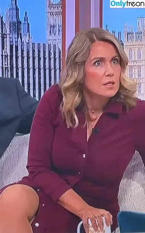 Susanna Reid / susannareid100 nude photo #0600