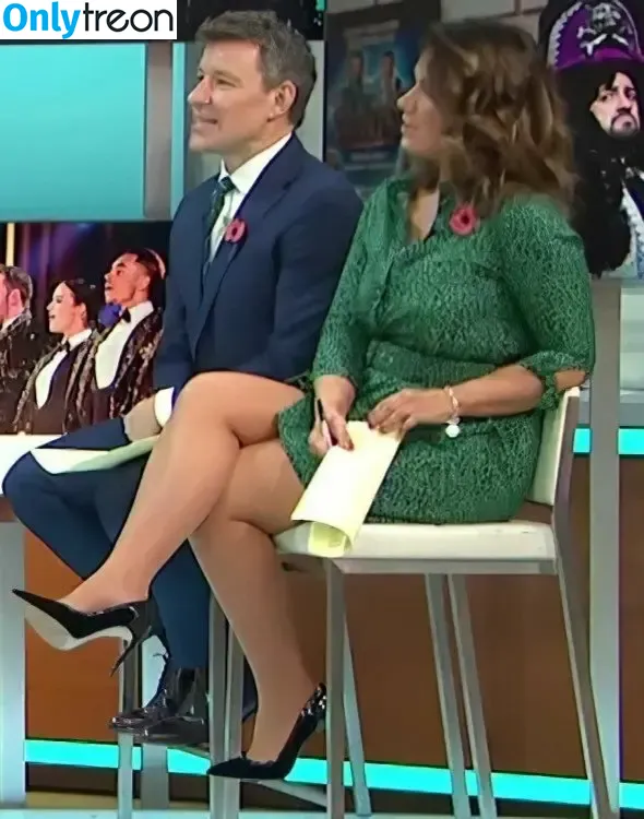 Susanna Reid голая photo #0575 (susannareid100)