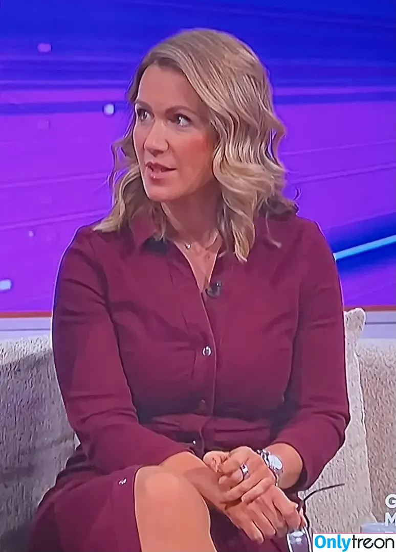 Susanna Reid nude photo #0599 (susannareid100)