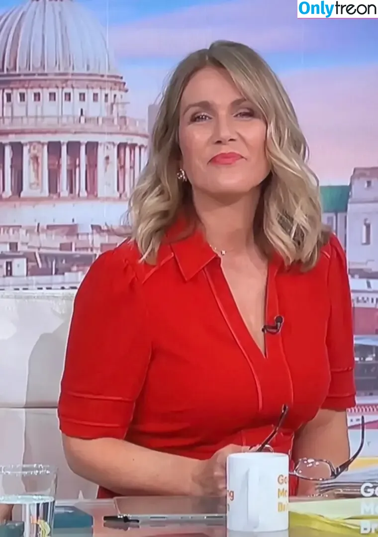 Susanna Reid nude photo #0613 (susannareid100)