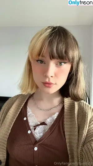 SusElida / itsellysaurus nude photo #0109