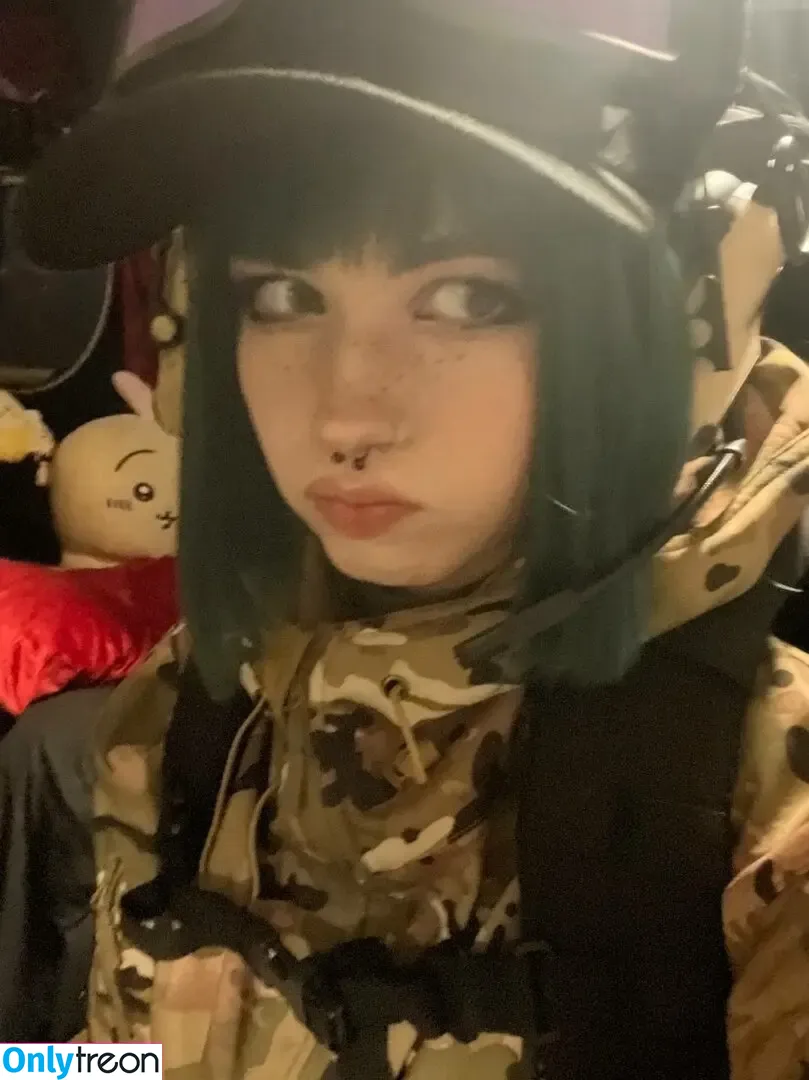 Sushiflavoredmilk голая photo #0560 (sushiflvredmilk)