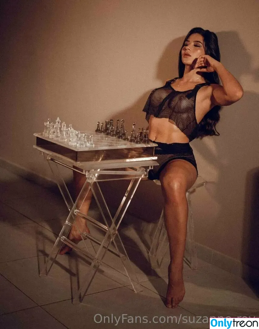 suzanne-roy nude photo #0041 (roy_suzanne)