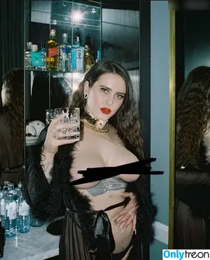 Suzie Grime / suziegrime nude photo #0006