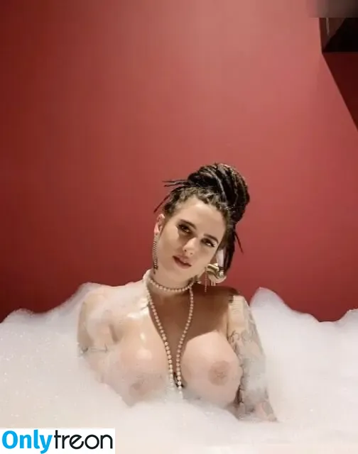 Suzie Grime голая photo #0105 (suziegrime)