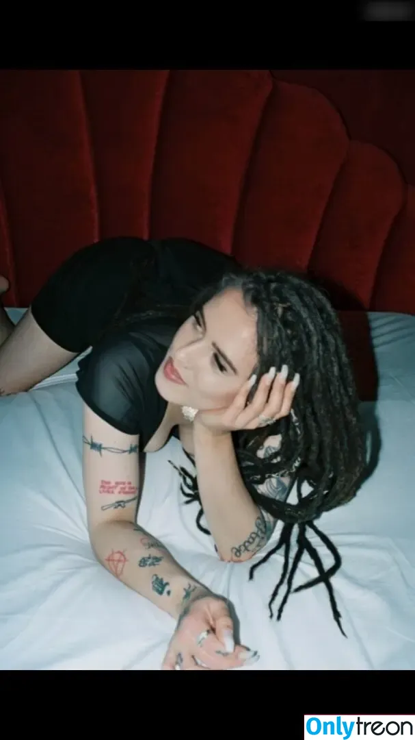 Suzie Grime голая photo #0120 (suziegrime)
