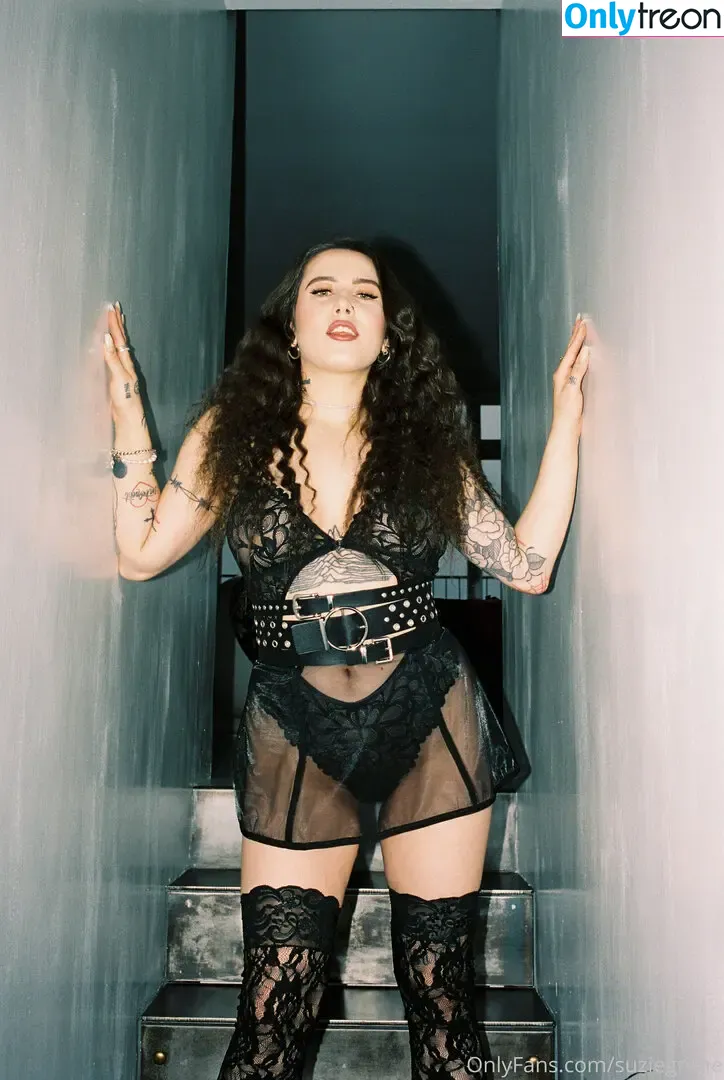Suzie Grime nude photo #0163 (suziegrime)
