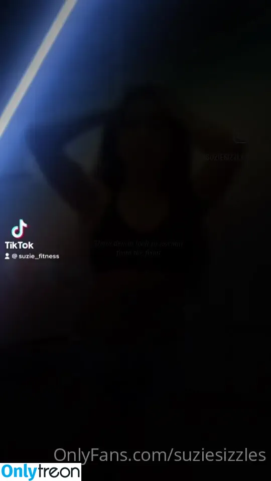 suziesizzles голая photo #0014 (suziesizzle)