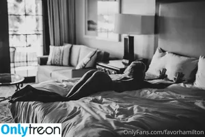 Suzy Favor Hamilton / favorhamilton nude photo #0026