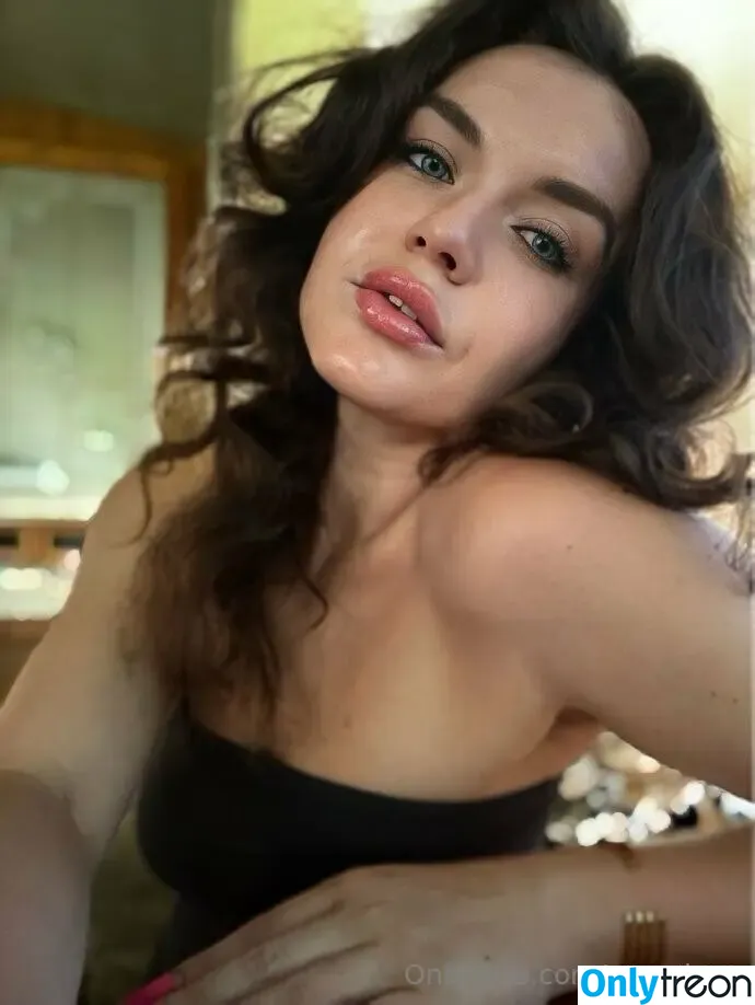 suzyslaps голая photo #0019 (slapsandgiggles)