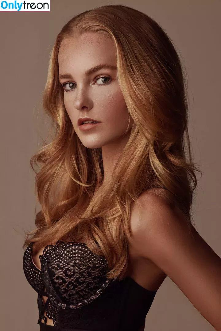 Svenja Van Den Bogaart nude photo #0102 (svennja)