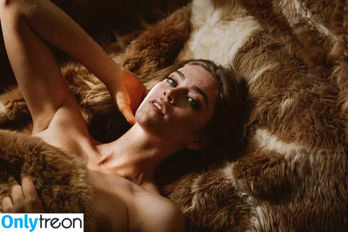 Swalina nude photo #0109 (Swantje Paulina / salinafloye)