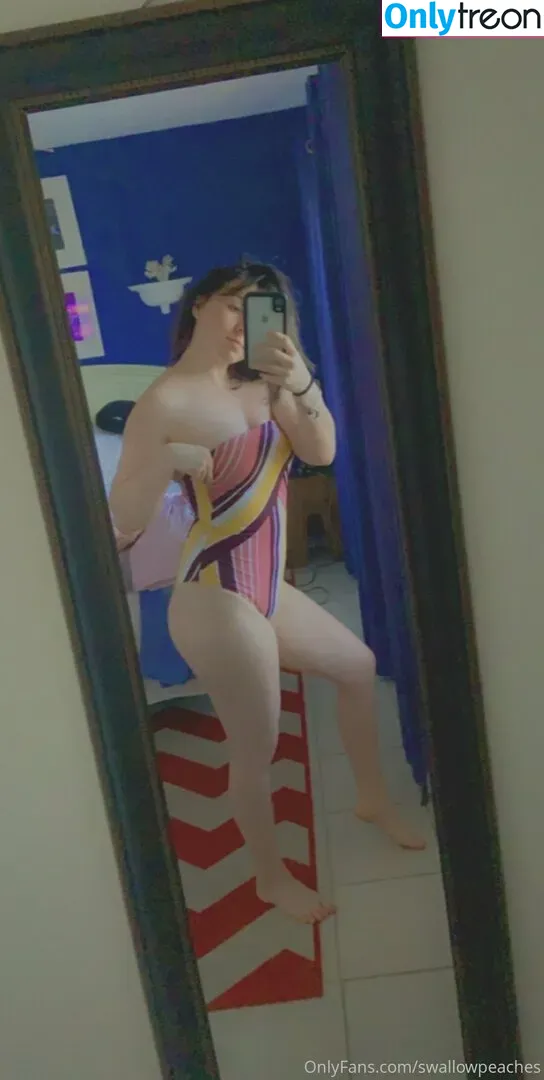 swallowpeaches nude photo #0002 (swallowpeaches)