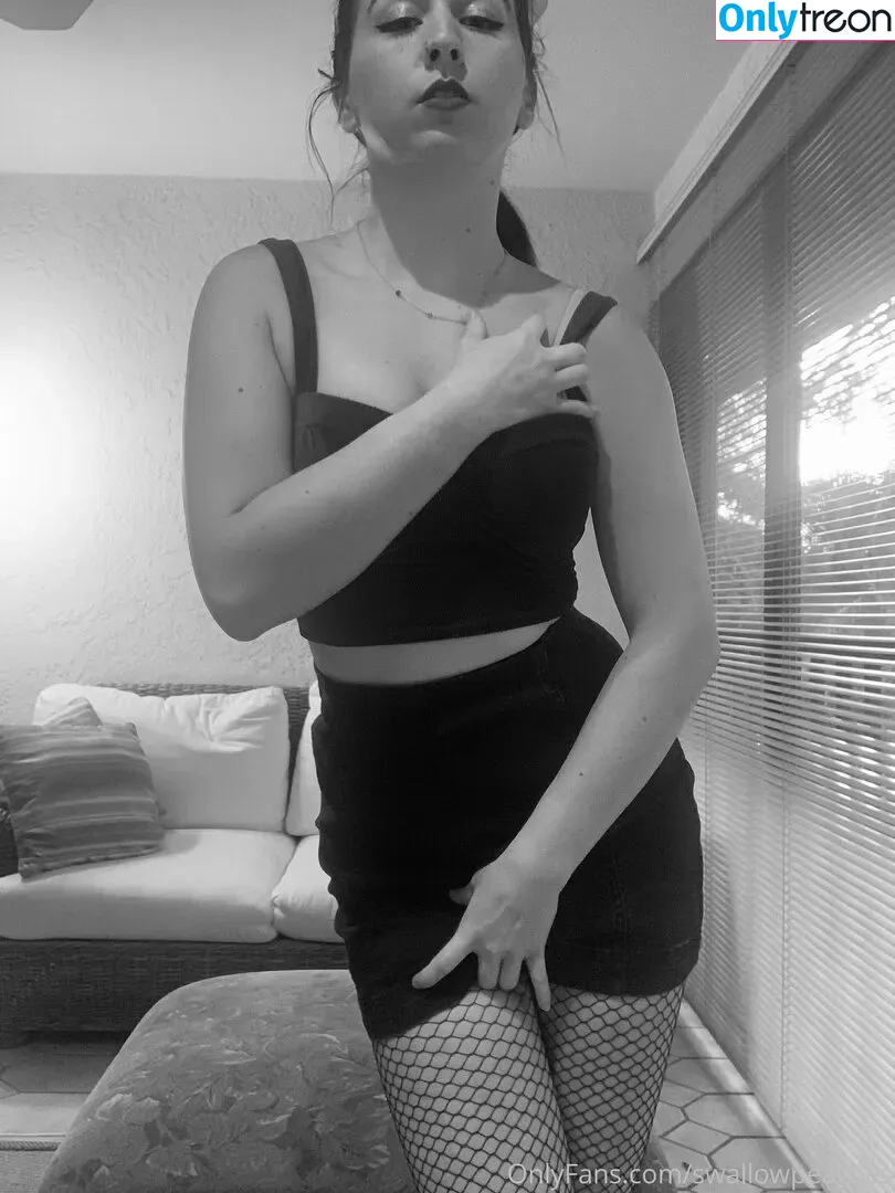 swallowpeaches nude photo #0033 (swallowpeaches)
