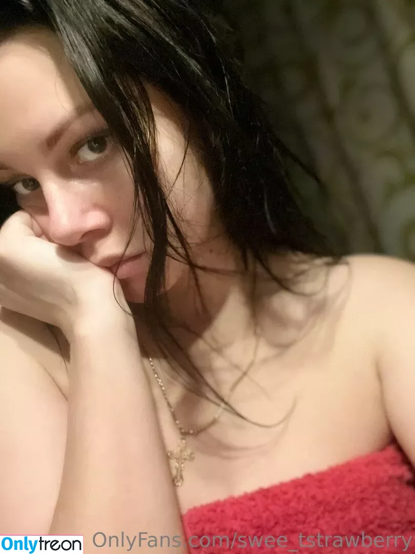 swee_tstrawberry nude photo #0071 (sweetstrawberry)