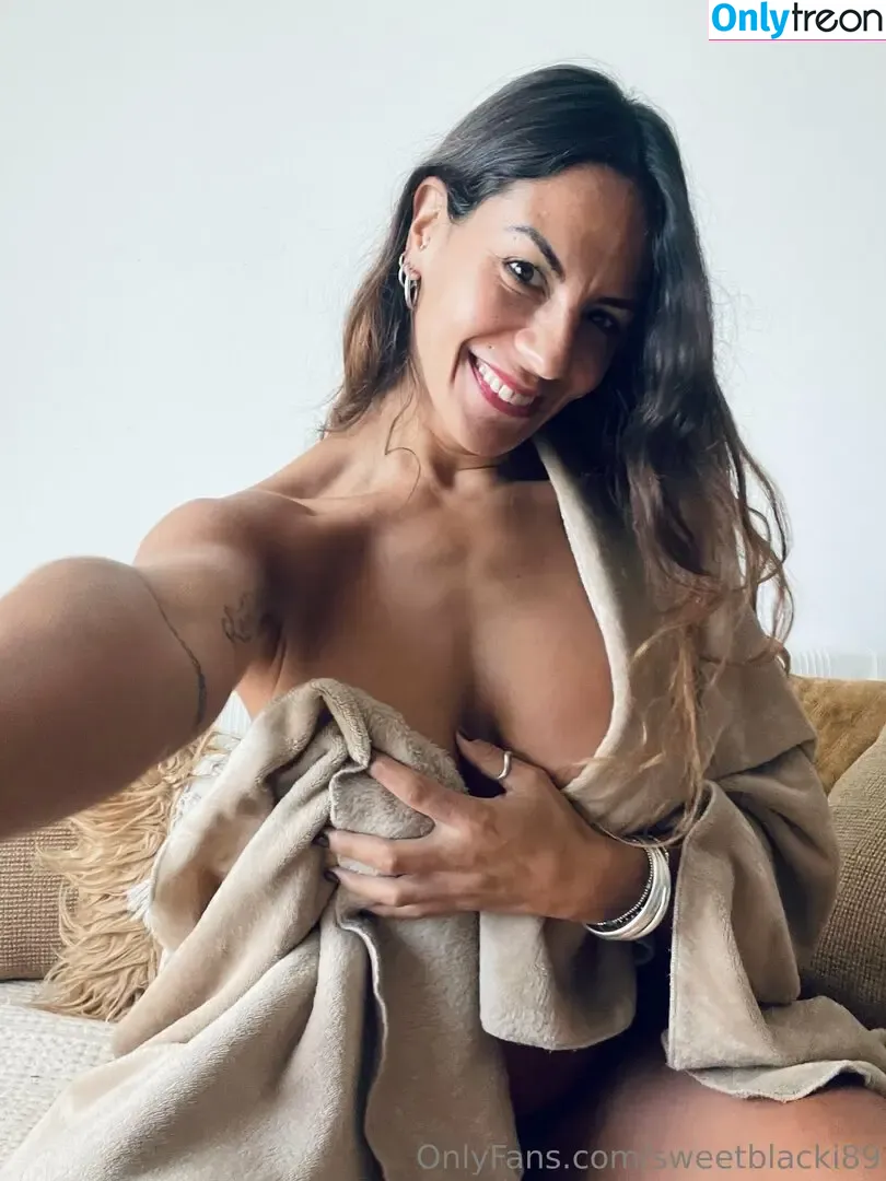sweetblacki89 nude photo #0073 (_sweetaalebebee)