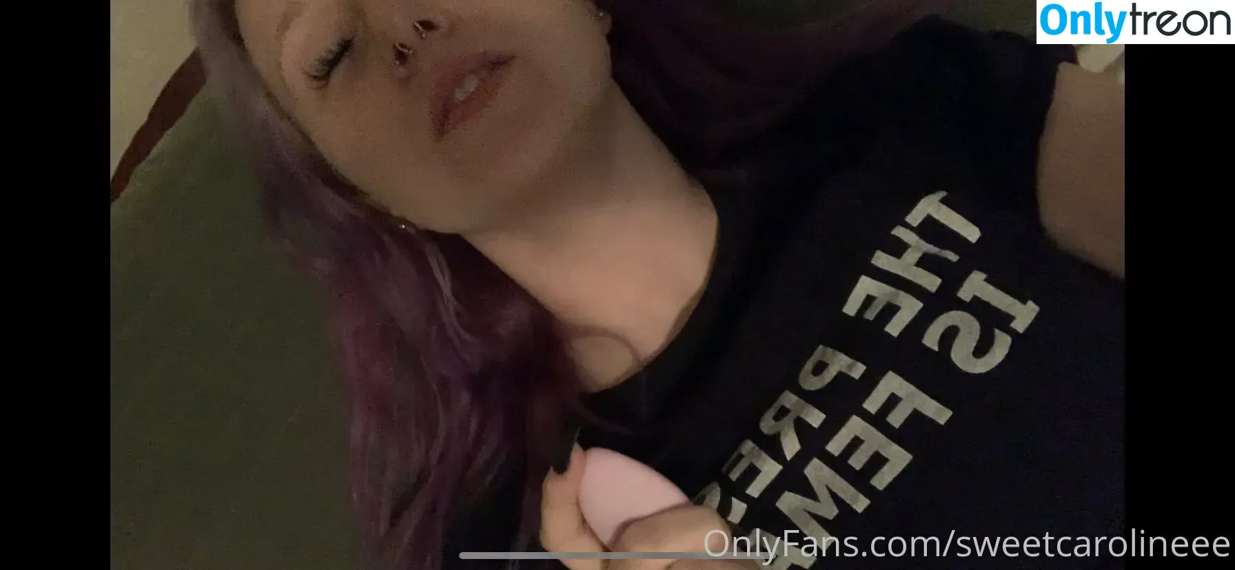 sweetcarolineee nude photo #0007 (sweetcarolineee)