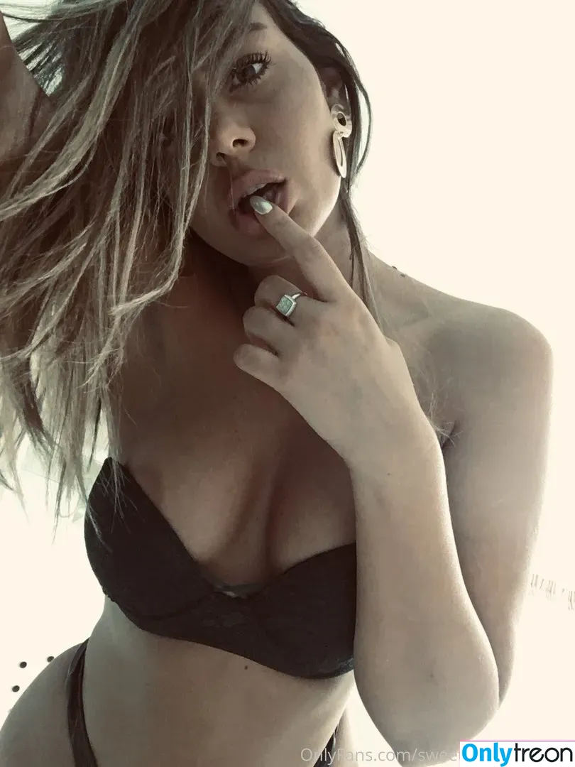 Sweetcheeksjulievip nude photo #0001 (sweetcheeksjulie_.x)